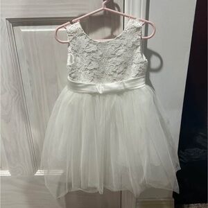 Girls White Lace & Tulle Party Dress